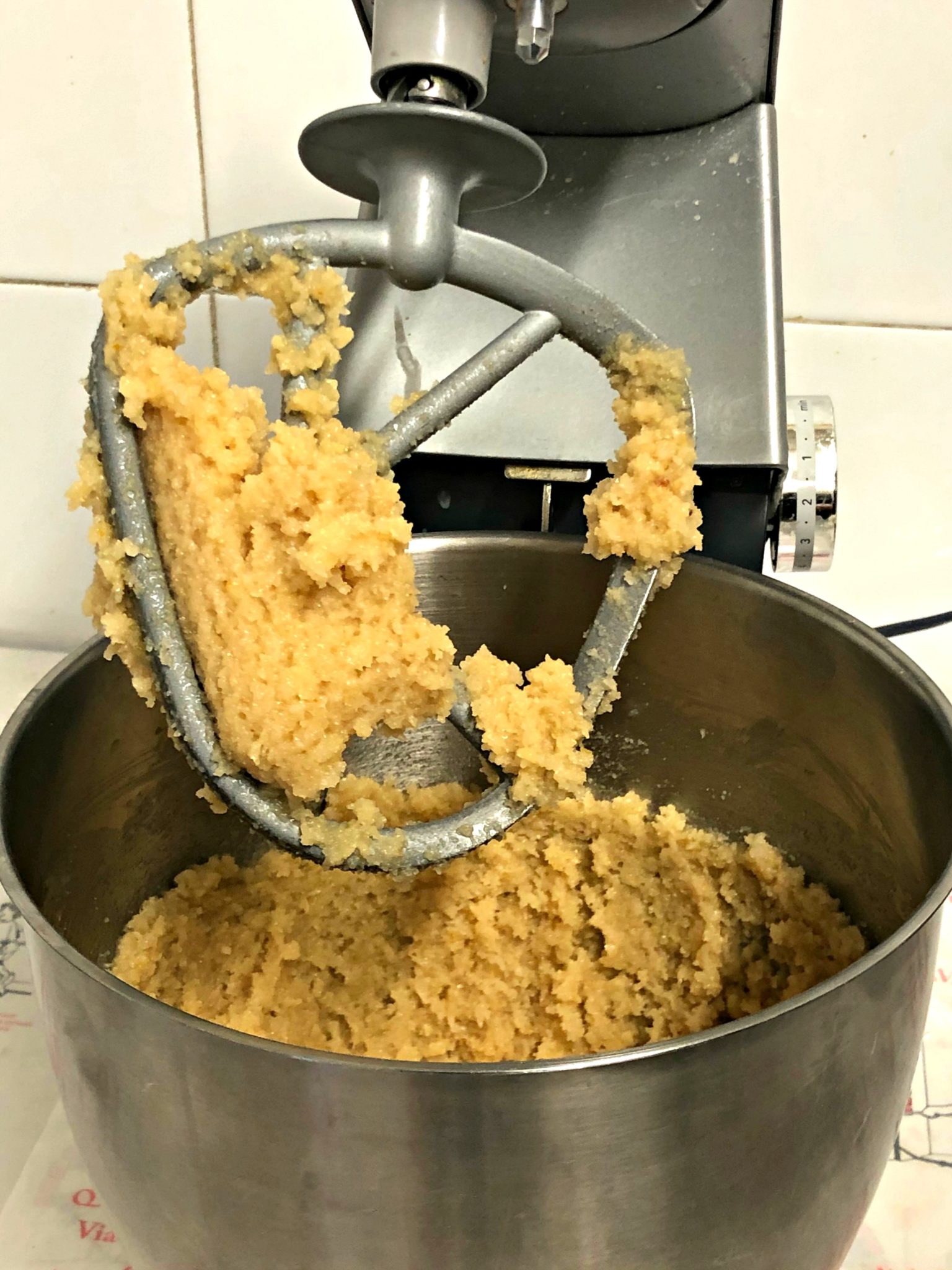Gelato al cioccolato bianco e ricciarelli ⋆ Soffici Blog